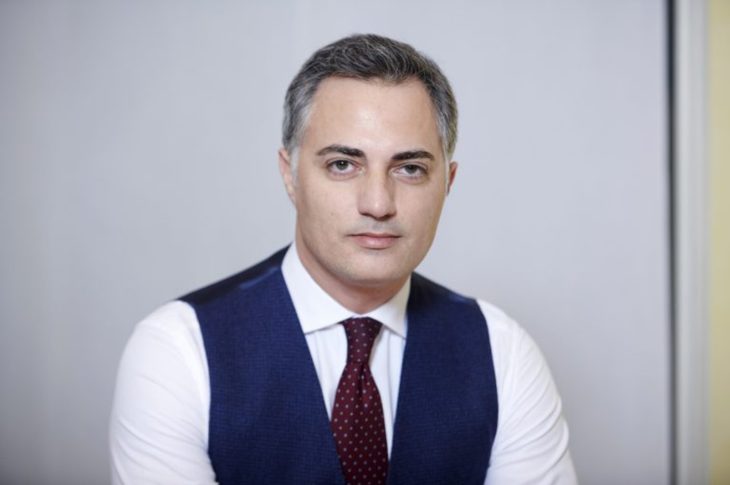 round Vincenzo Macaione